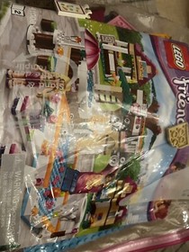 LEGO FRIENDS: Heartlake City Pool (41008)