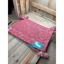 NEW NWT The Pioneer Woman Red Placemat Set of 6 Woven Rose