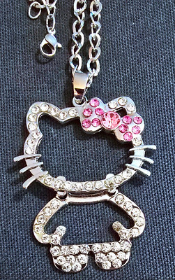 Very Nice Hello Kitty Style Pendant Necklace
