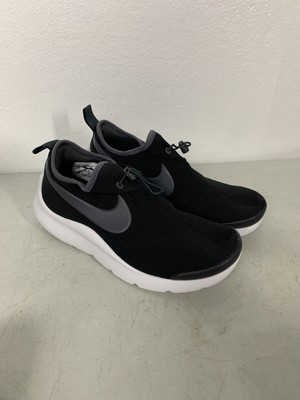 nike aptare black