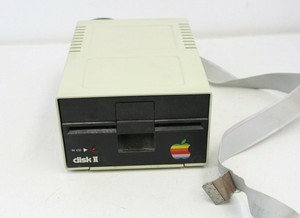 Apple-5-25-034-Floppy-Disk-Drive-for-Apple-II-IIe-Plus-Computer-A2M0003-Vintage