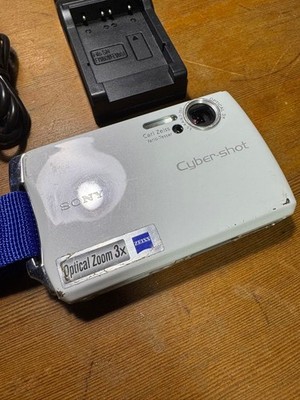 SONY DSC-T11 Cyber-shot デジタルカメラ Sony's new DSC-T11 and more