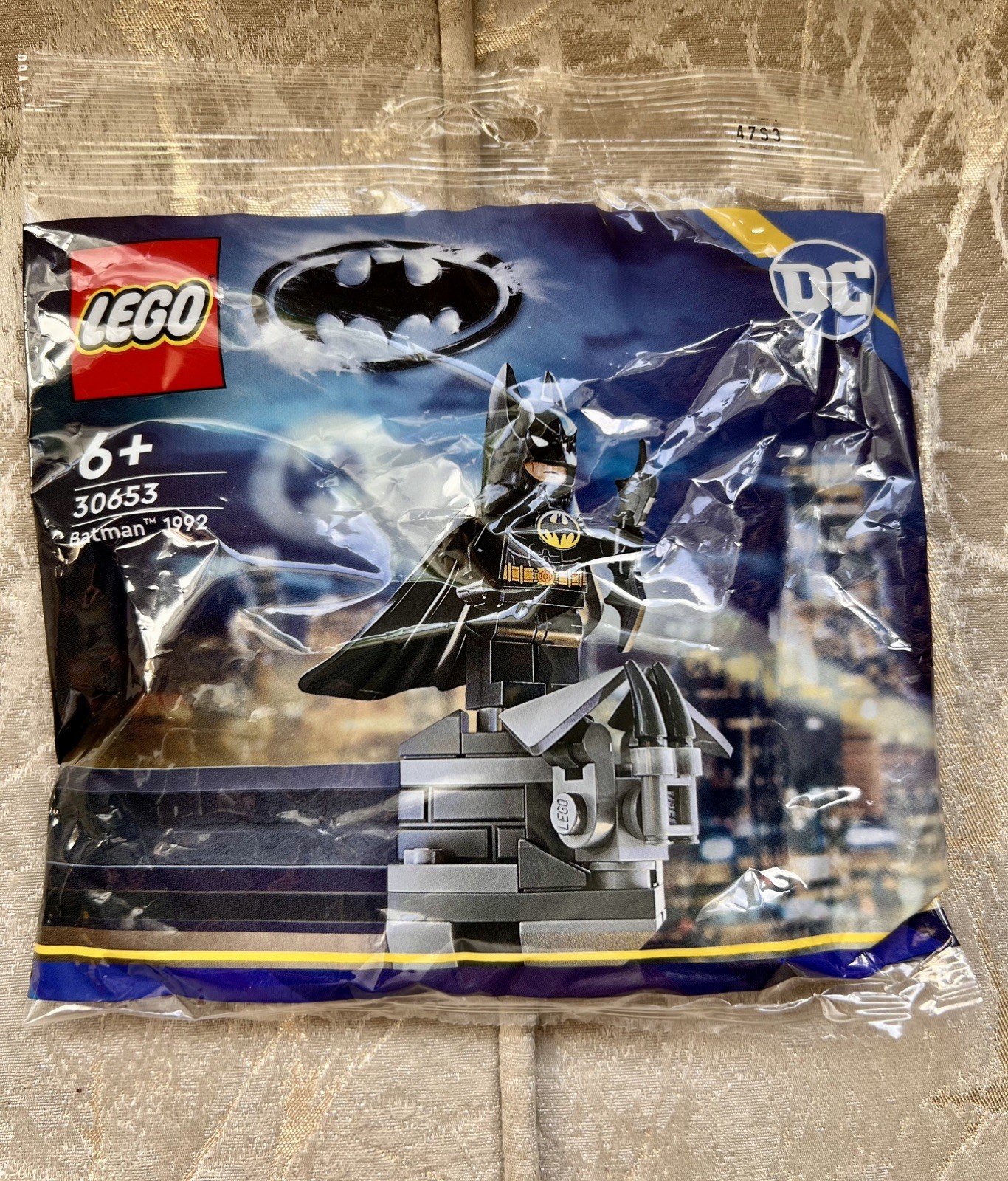 Lego DC Superhero 30653 Batman 1992 Limited Edition Polybag Sealed - Image 6