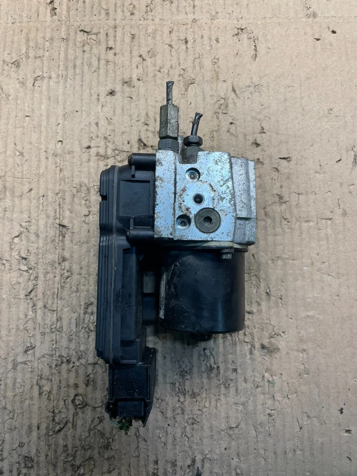 Ford E250 E350 Econoline 2009 2010 bomba de freno antibloqueo ABS antibloqueo v5301 DG Foto 2 de 4