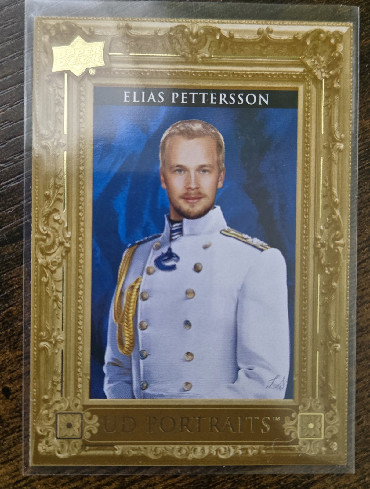 2023-24 Upper Deck Series 2 - Ud Portraits Elias Pettersson #P45