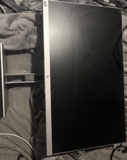 monitor Very Good Condition Comes With All The Cords