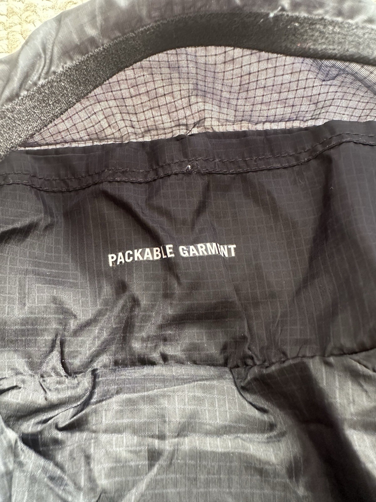 Nike Packable Impossibly Lightweight wind running… - image 5