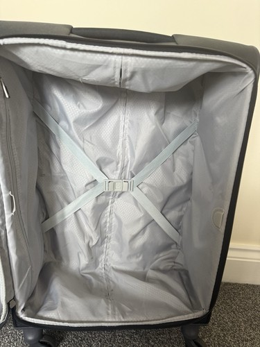 Samsonite Medium Size Soft Shell 4 Wheels Spinner Suitcase Ultra Light - Picture 8 of 11