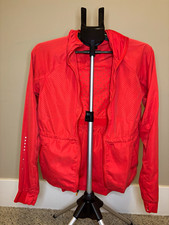 Champion Women  s XS Red Lightweight Full-Zip Windbreaker Jacket w/ Pockets