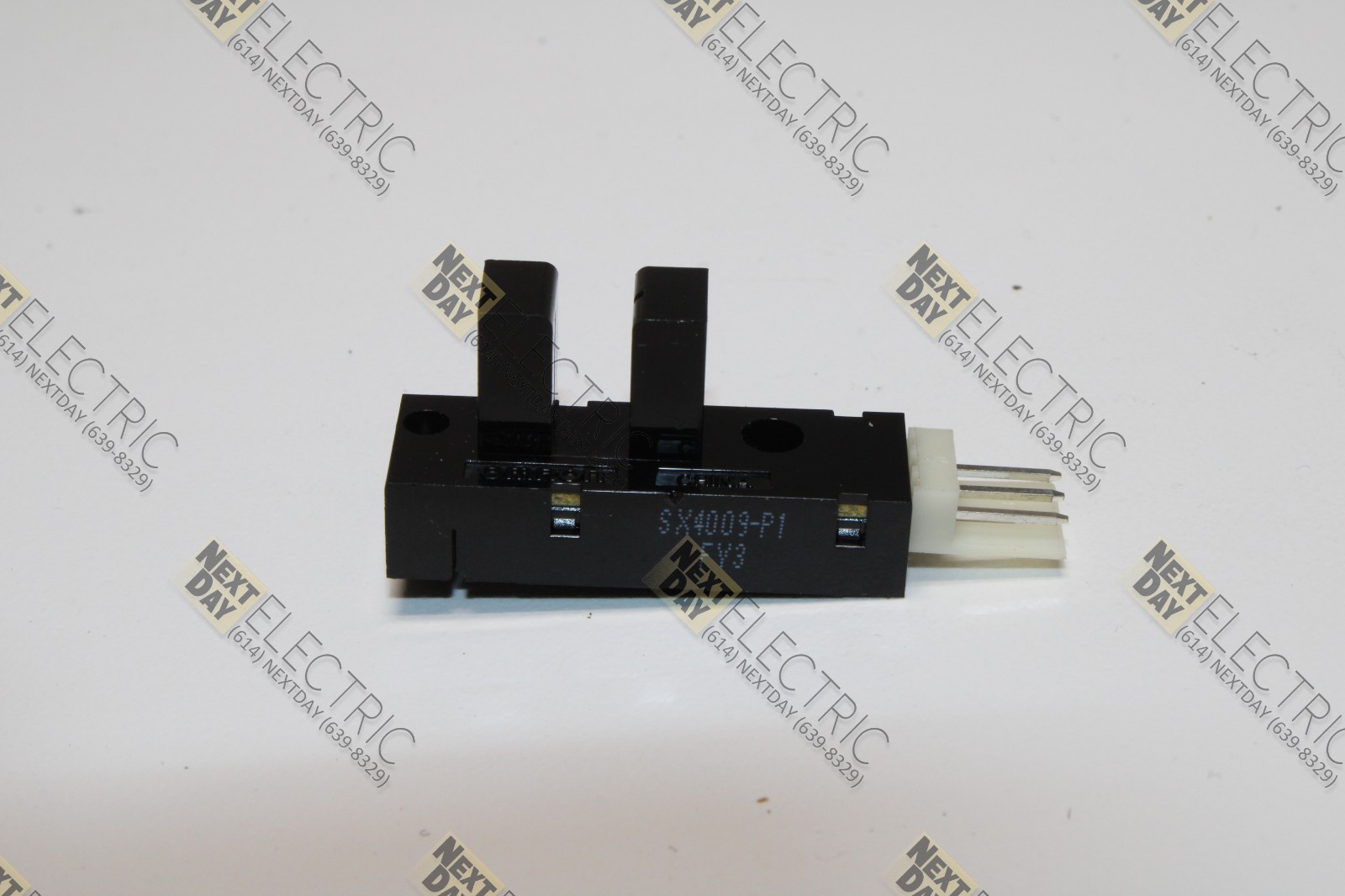 Omron, SX4009-P1, EE-SX4009-P1, Optical Photoelectric Sensor Photomicrosensor