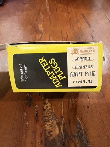 Juego de 4 enchufes adaptadores de viaje Hoffman Worldwide vintage con bolsa original 1986 - Imagen 7 de 8