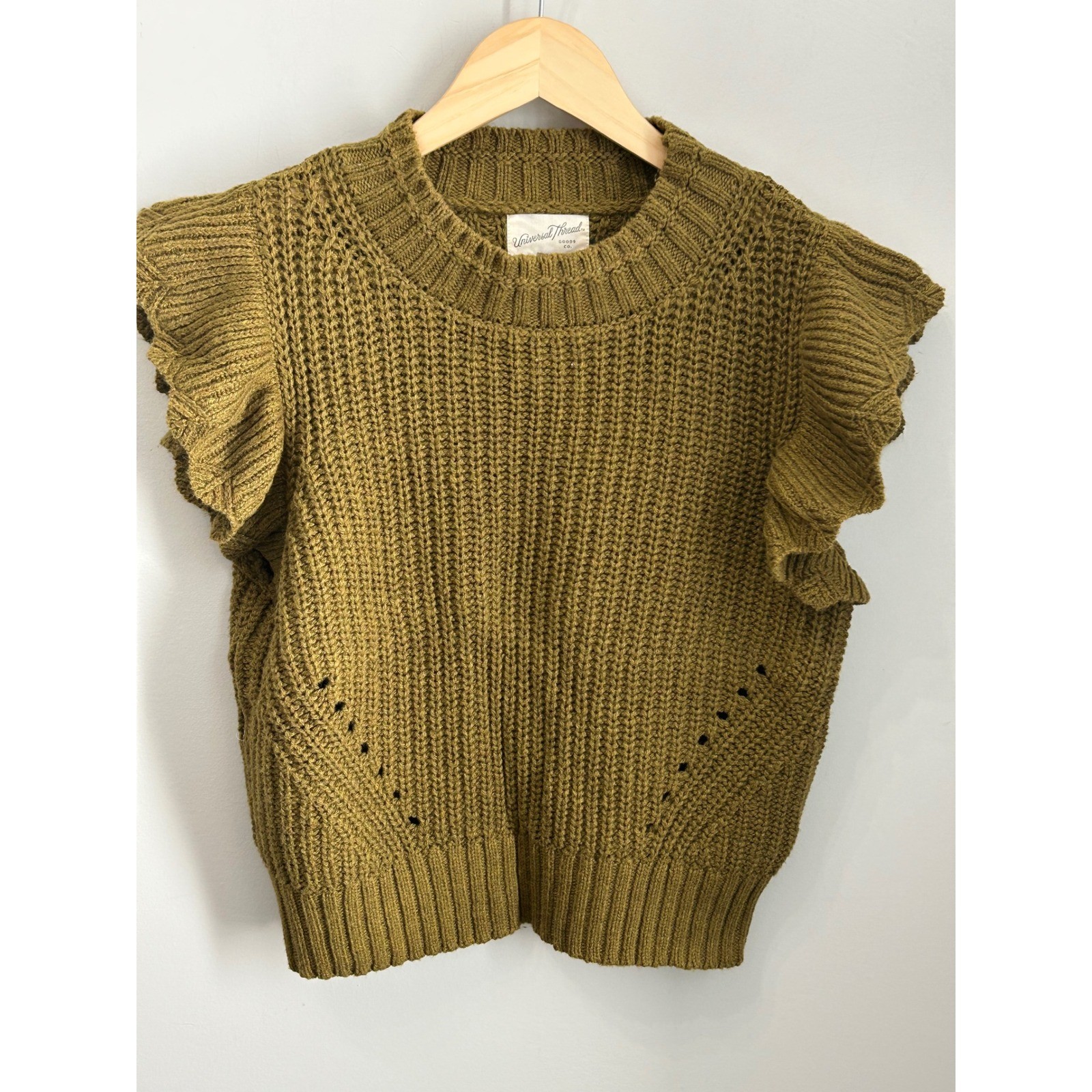 Universal Thread Olive Green Ruffle Flutter Sleev… - image 1