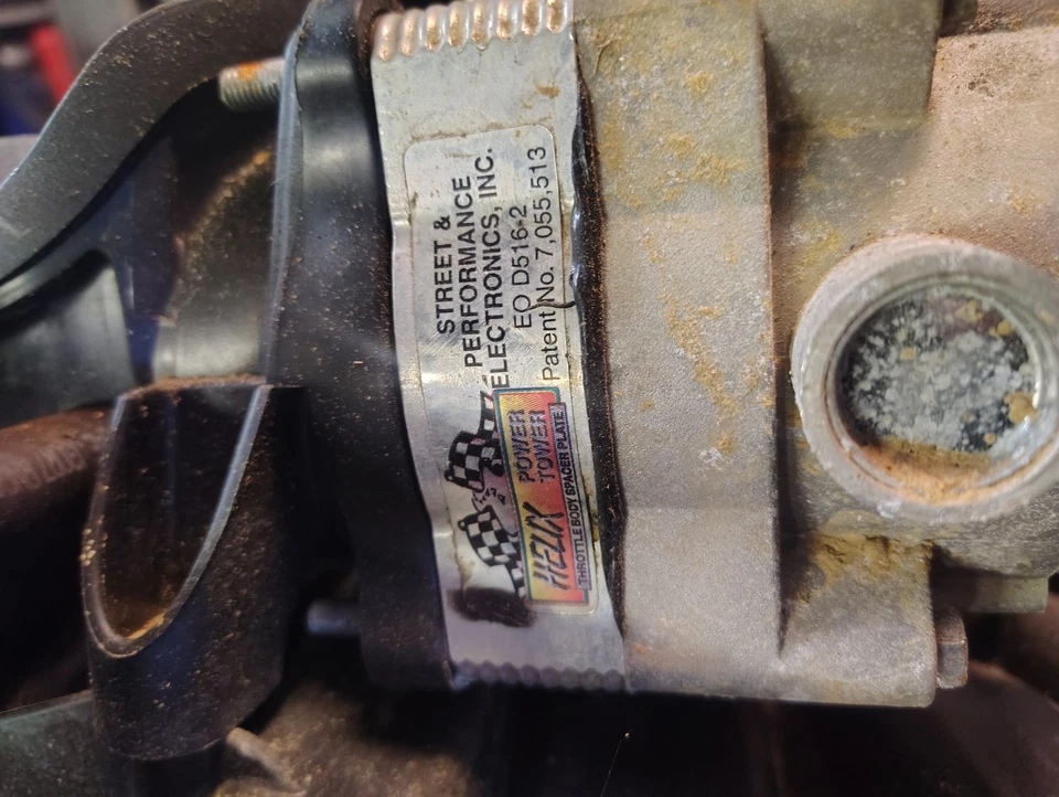 Dodge Ram 1500 2004 colector de admisión 5,7 con carrocería de acelerador y espaciador de repuesto Foto 3 de 4