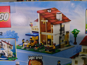 LEGO CREATOR: Family House (31012) - New in Sealed Box
