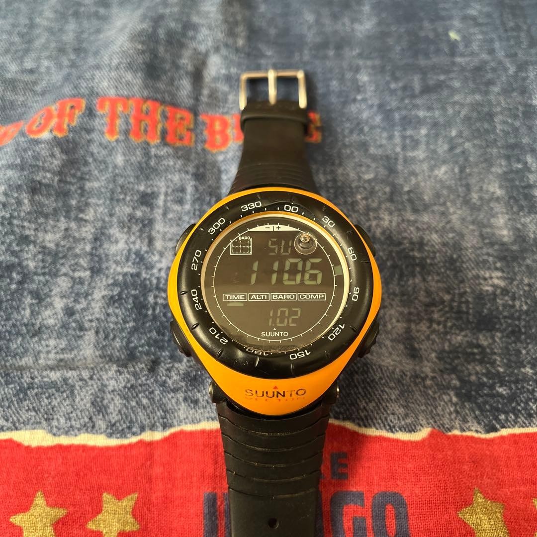 SUUNTO VECTOR Watch Yellow Model VECTOR Digital S… - image 1