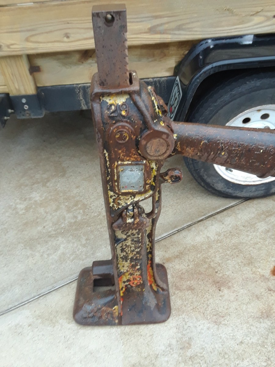 VINTAGE SIMPLEX #29,15 TON RAILROAD, HOUSE, BARN, SHOP JACK, 19