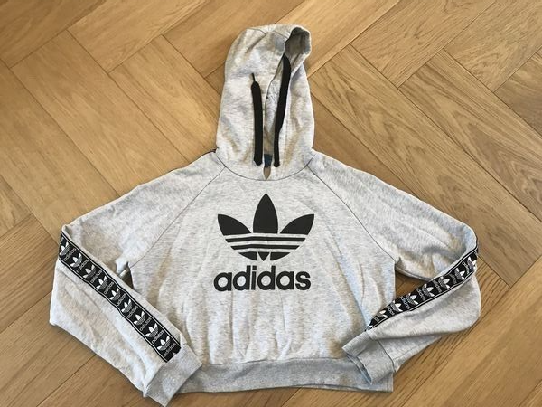 Womens Adidas Grey Black Cropped Hoodie UK 14 Excellent Condition
