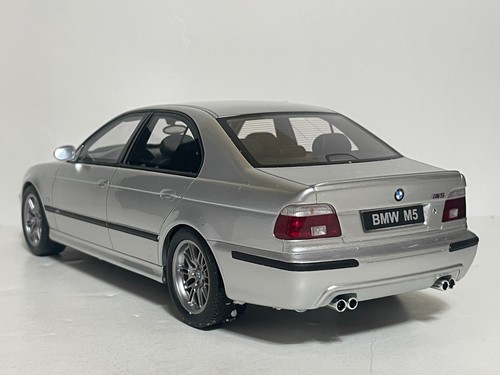 OTTO mobile 1/18 BMW (e39)M5 Silver(OT747B) - Picture 7 of 16