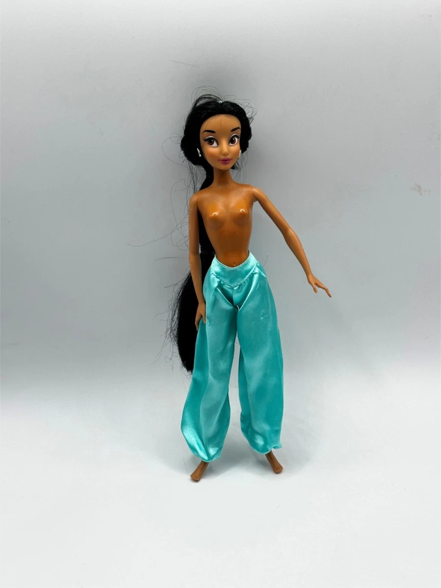 Disney store 2024 aladdin doll