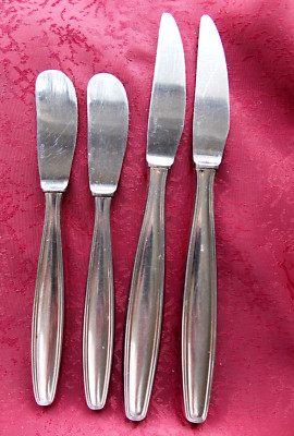 4 Vintage  Gense Rostfritt Gen 2 Dinner Knives 2 Butter Knives