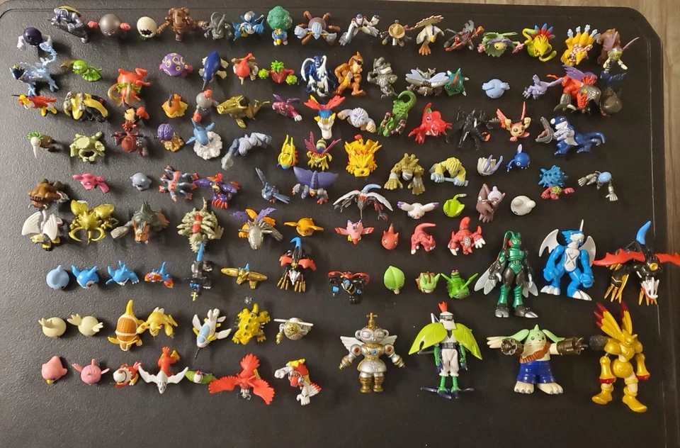 Konvolut Vintage Digimon Mini Figuren - Bild 1 von 2