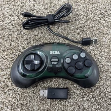 Retro-Bit 2.4 GHz Wireless Controller 8-Button Sega Genesis Smoke Clear Shadow