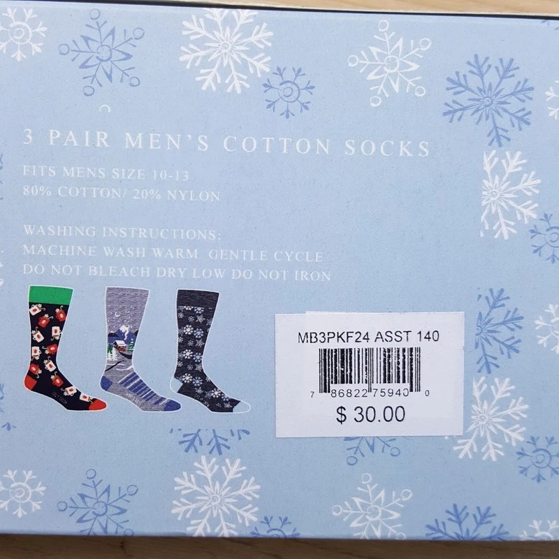 BLOOMINDALES Crew Socks Mens Holiday Winter Snow 3-Pack Gift Box Cotton Italy - Image 4 of 4