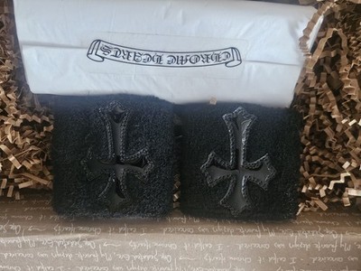 CHROME HEARTS SWEATBAND WRIST Cross Patch Wristband Black 2025 new
