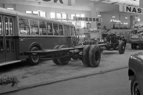 An American built Mack lorry chassis 1949 Advertising Motor Show Car Old Photo