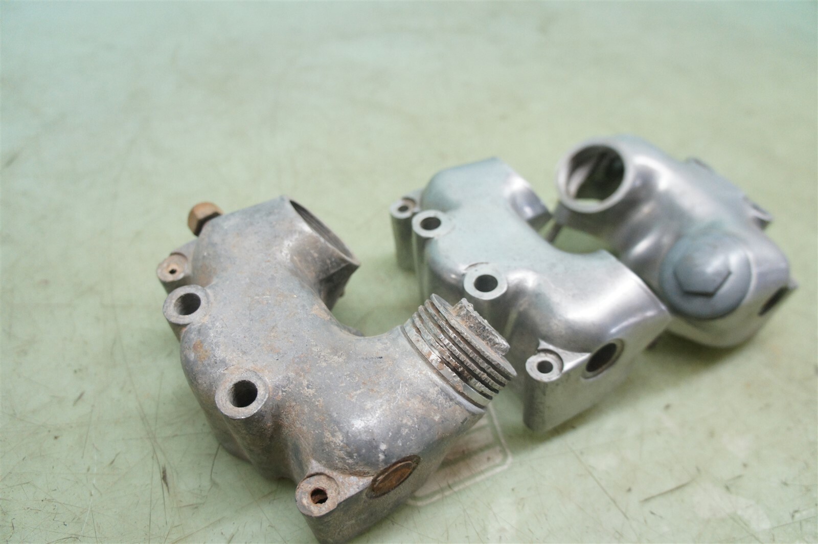 Triumph T120R T 120 T120 R Bonneville 650 TR6 ROCKER BOXES *2331 | eBay