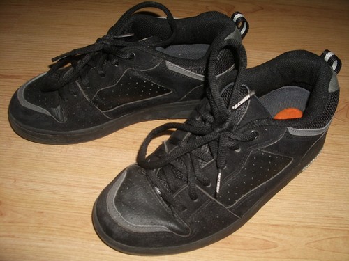 Heelys, Schuh mit Rollen, Sneaker, incl. Rollenersatz schwarz EUR39 - Bild 2 von 4