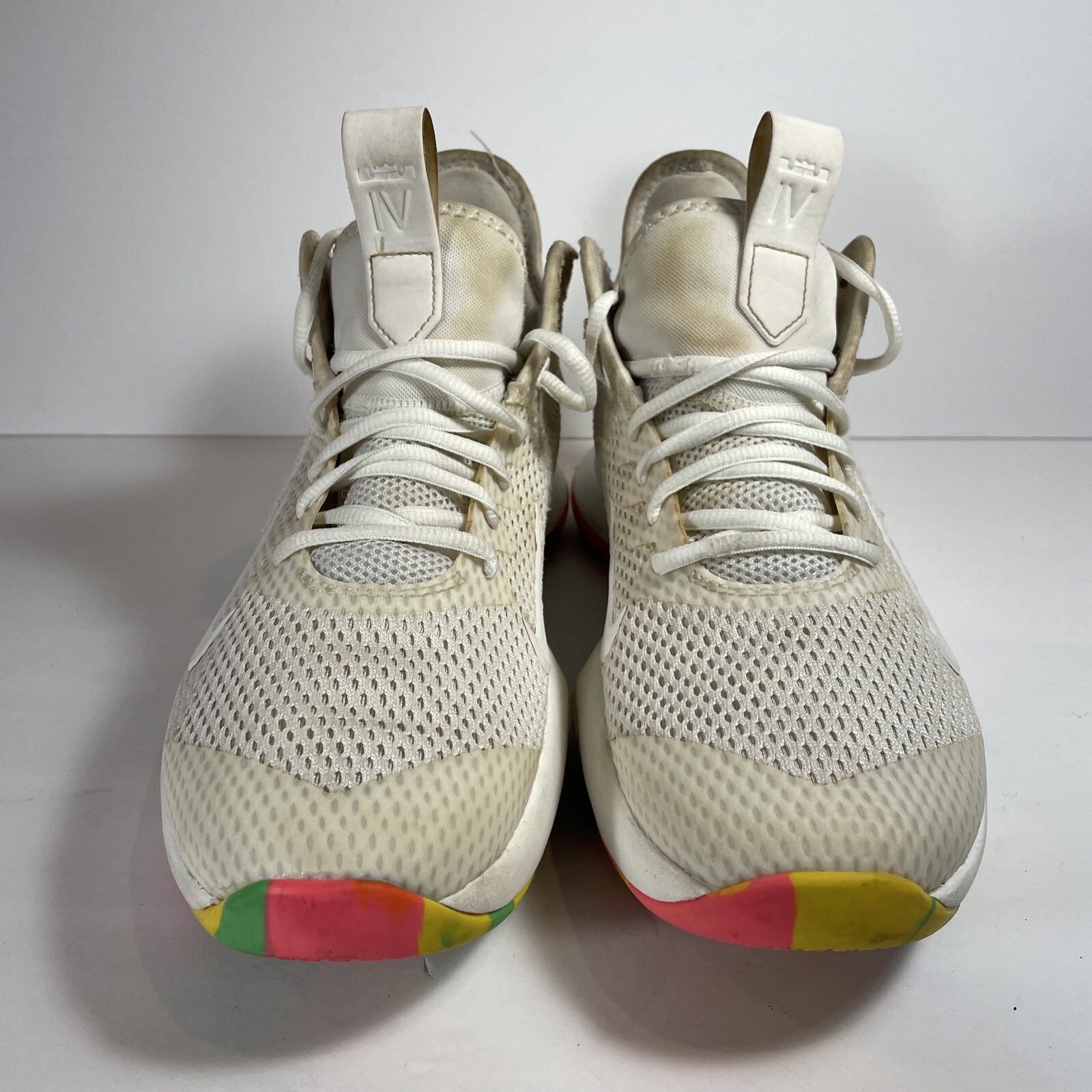 Nike Lebron Witness IV “Fruity Pebbles 