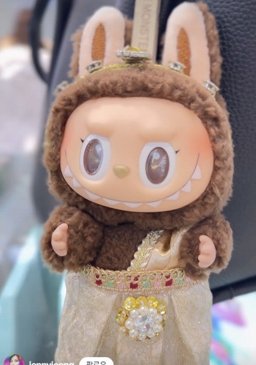 POPMART Labubu Good Luck to You ぬいぐるみ Authentic POPMART Labubu Good Luck To You Vinyl Plush Doll