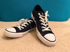 New Converse Chuck Taylor All Star size US 8....
