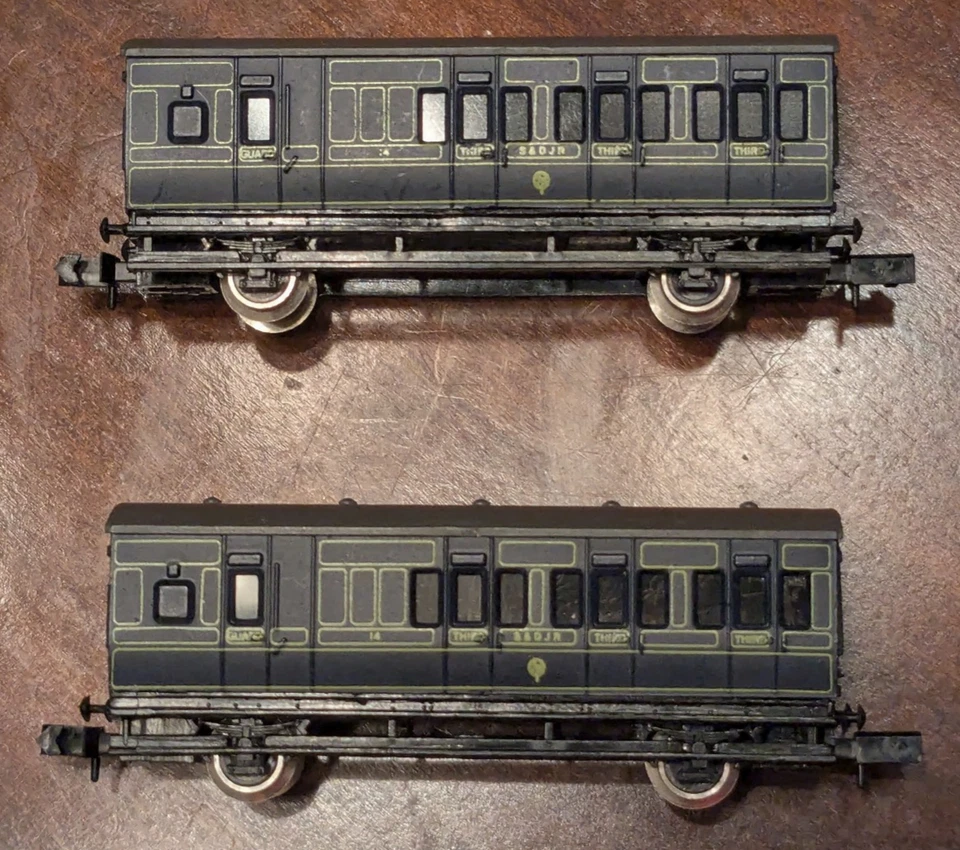 Graham Farish calibre N S&DJR entrenador de 4 ruedas x2 freno 3er #0677 sin caja Foto 2 de 4