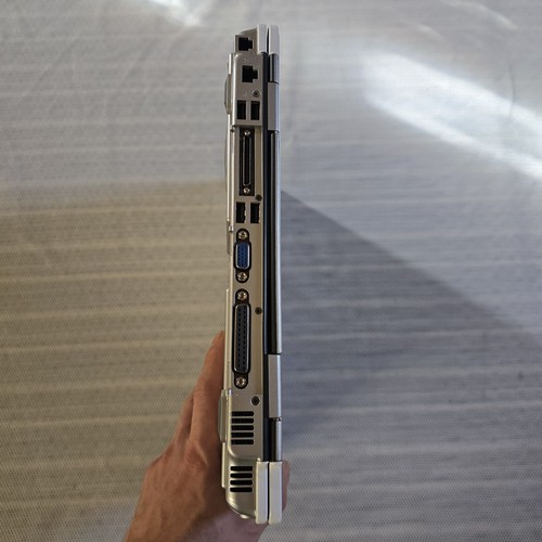 Viglen Futura S200 M3000Np ,Pentium M ,14", Windows XP, 40Gb HDD 500Mb RAM (257) - Picture 23 of 23