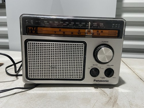 PANASONIC RF-1104 Portable Radio TV Band Sound AC-Batt Japan Vintage 1977 Works