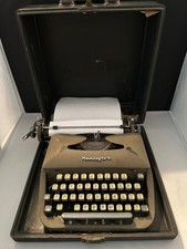 intage typewriter Remington (missing X key cover) thumbnail