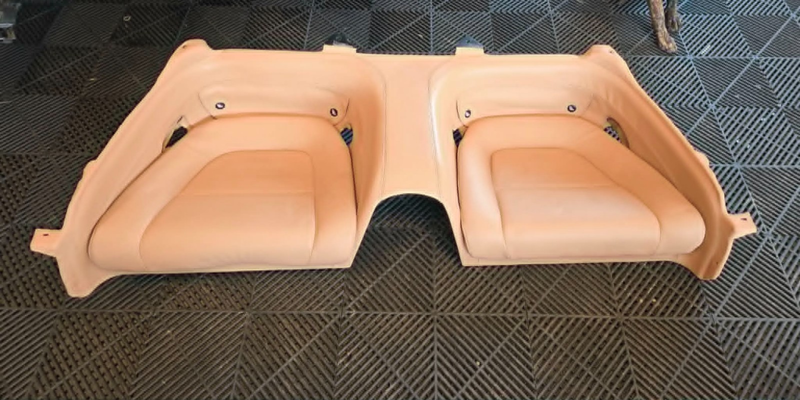 2009 - 2014 FERRARI CALIFORNIA Sabbia/sandy beige REAR SEAT BENCH OEM