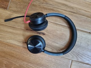 Plantronics Poly Blackwire 8225 USB A NC Stereo Headset Pouch Ref: 1018