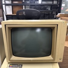 Apple A2M2010 Monochrome Green Monitor Vintag...