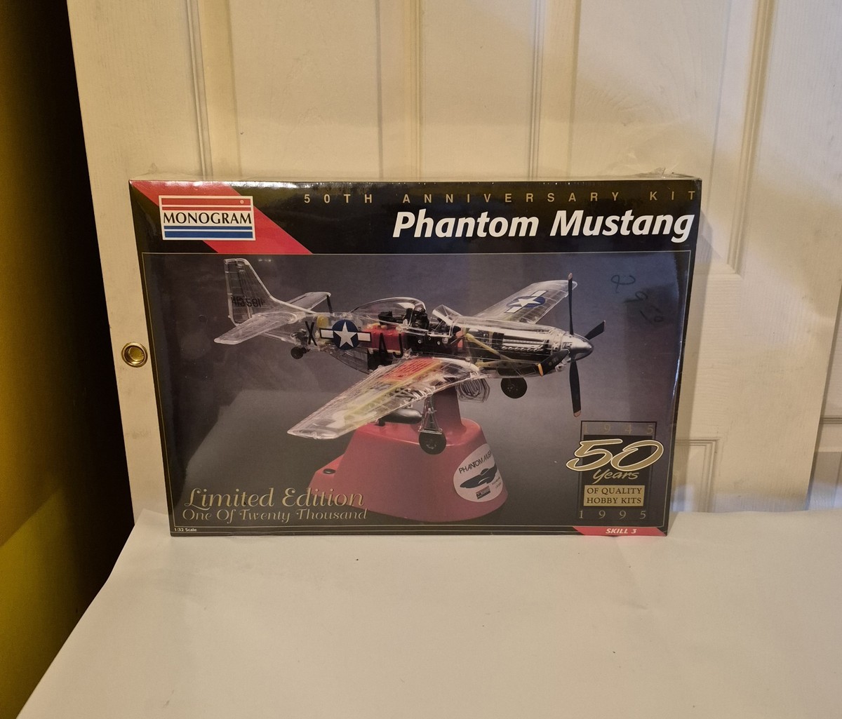 Vtg 1/32 MONOGRAM 50TH ANNIVERSARY P-51 PHANTOM MUSTANG PLANE
