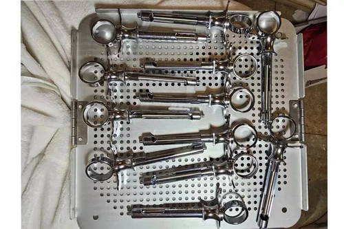 Lot of 20 Pc Hu-Friedy CW Style Dental Anesthetic Aspirating 1.8ml Syringe SYRCW