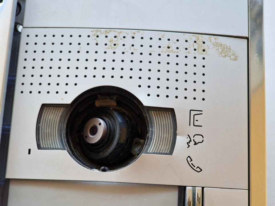 Bticino posto esterno 351200 SCS BUS sfera allmetal video - Immagine 3 di 4