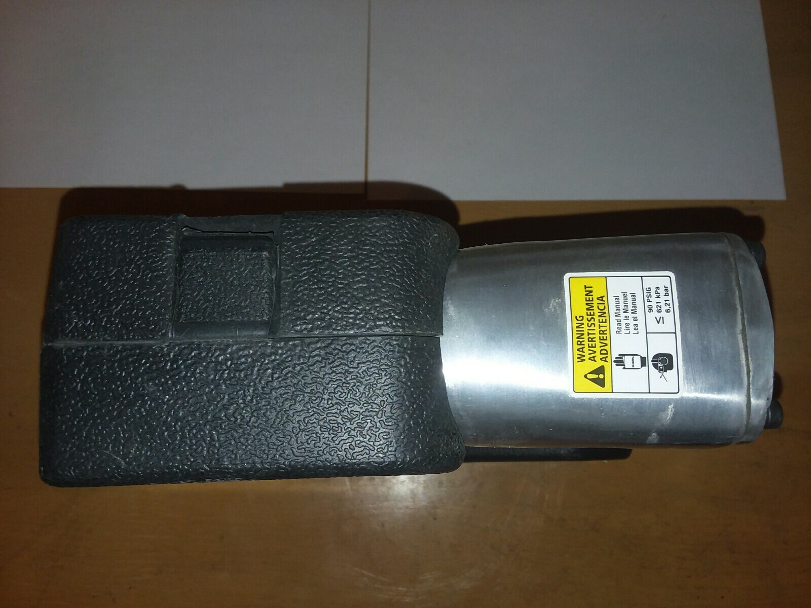 Campbell Hausfeld 1/2in Air Impact Wrench Brand New in Case! Model TL0502