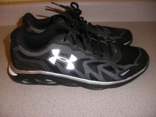 men's under armour spine shoes