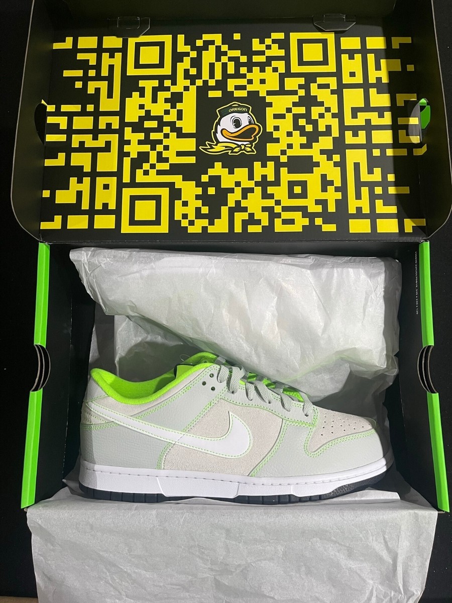 Nike Dunk Low 'University of Oregon' PE Ducks of a Feather (FQ7260 - Main Image