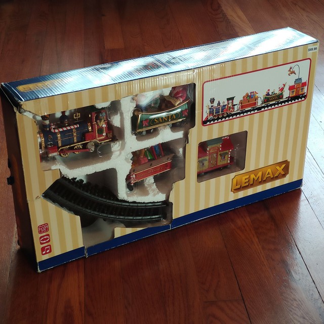 lemax starlight express train set