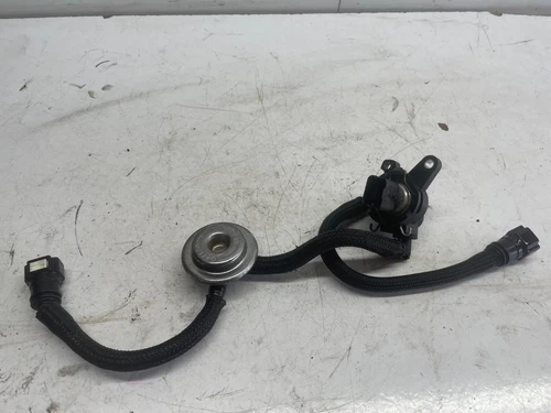FORD FIESTA FUEL PIPE PUMP TO FILTER 1.5 DIESEL MK7 2012 - 2017 FM5Q-9D350-AA - Picture 1 of 10