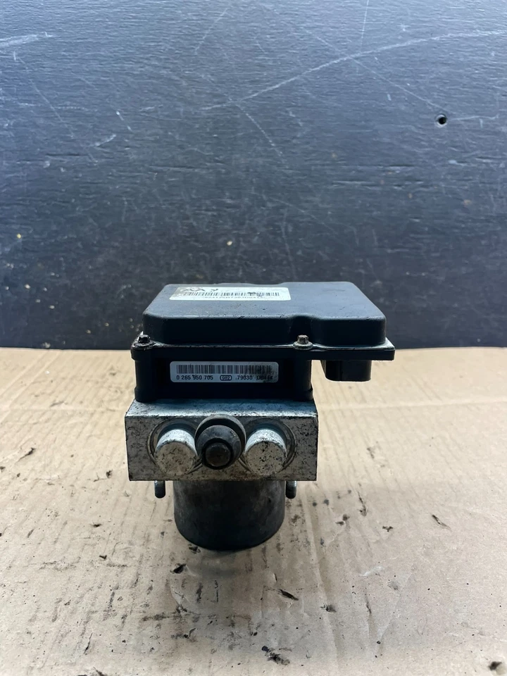 2008 GMC Sierra Yukon ABS Anti-Lock Brake Module R9395 DG - Image 3 of 4